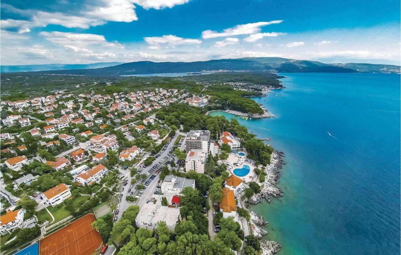 Awesome Apartment In Dobrinj With Wifi Exteriör bild